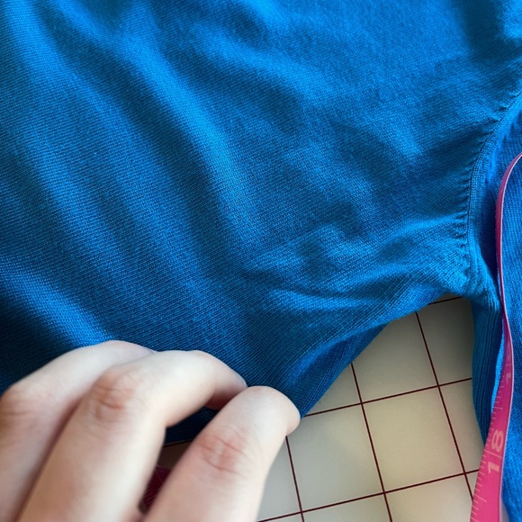 Forever 21 size medium navy & bright blue ombre casual boho retro cardigan - Picture 14 of 16